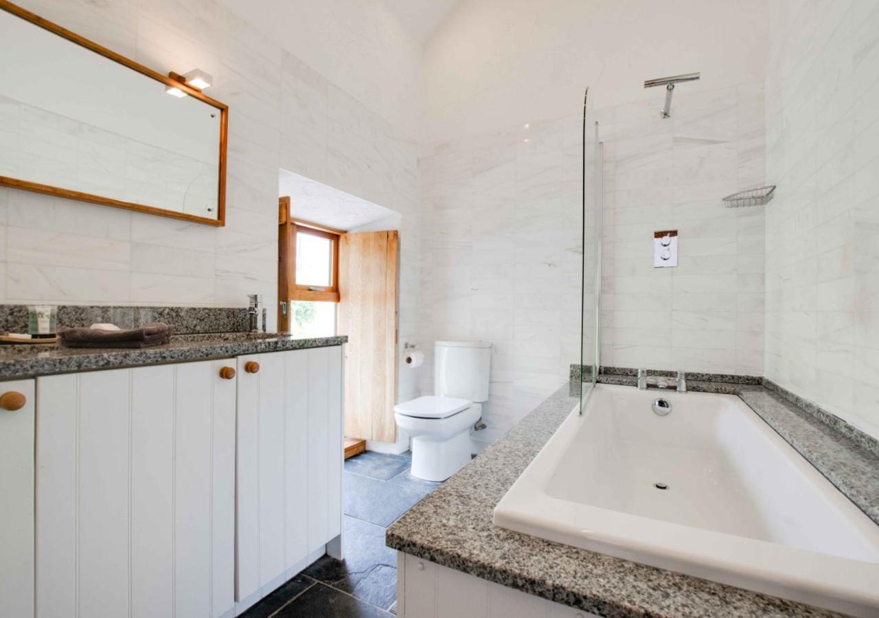 Villa Slade Barn à Oxwich Extérieur photo